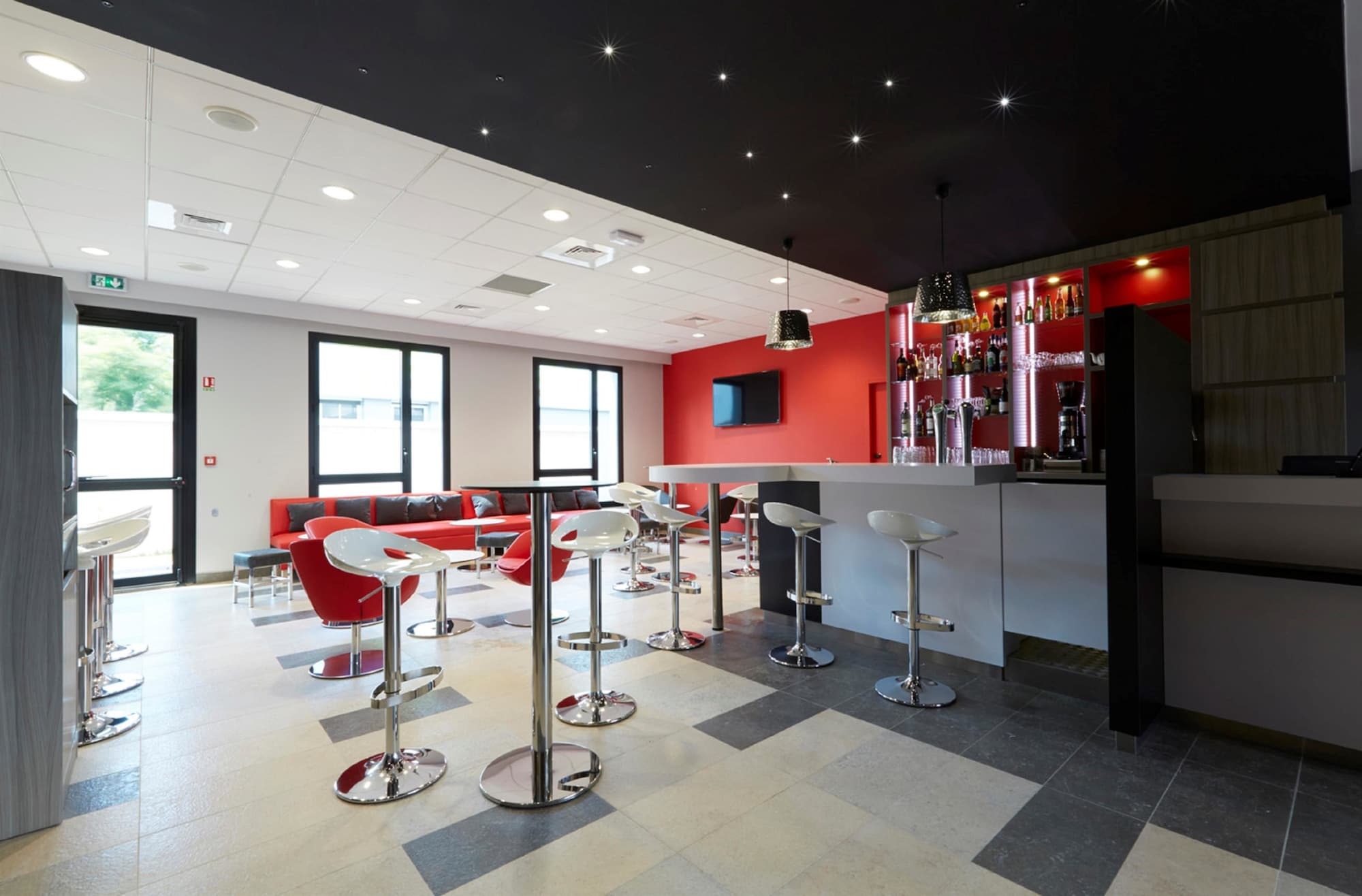 Premiere Classe Lyon - Saint Priest Eurexpo Exterior photo